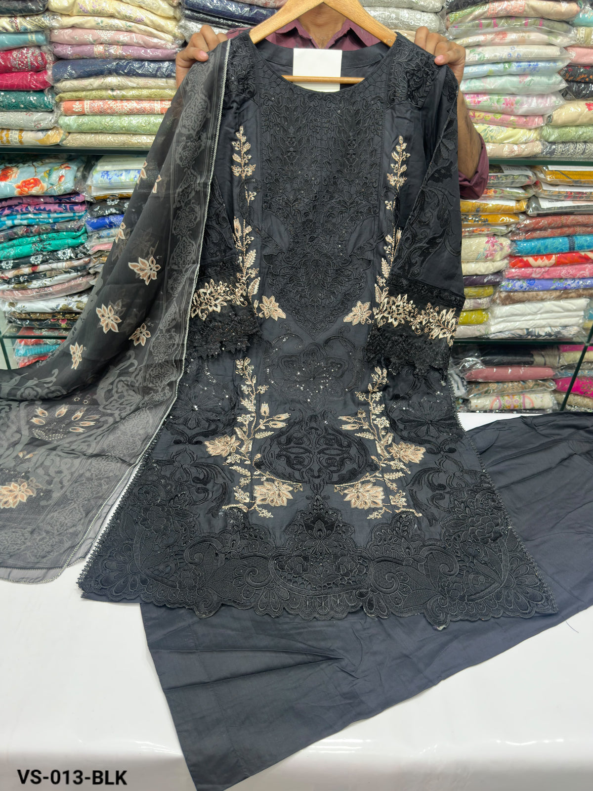 VS-013-BLK