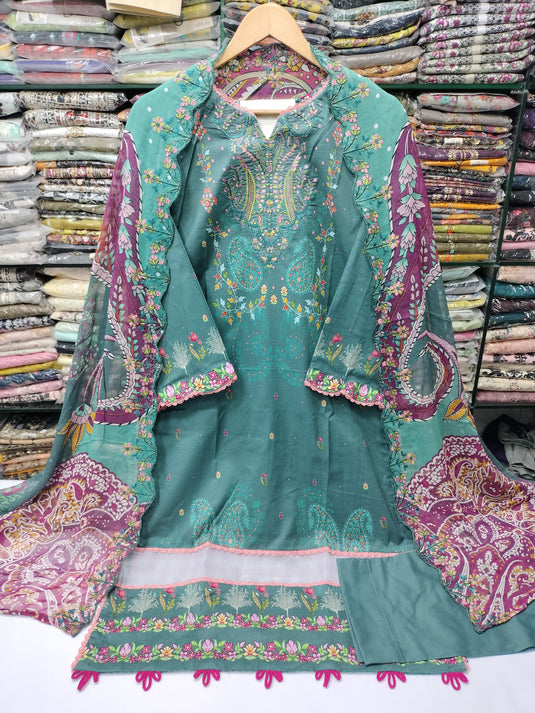 Lawn Digital Printed Gulljee