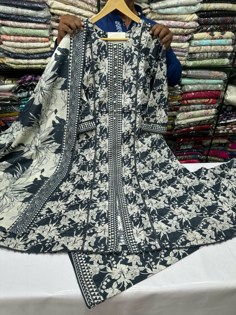 CFWK-001-GRY